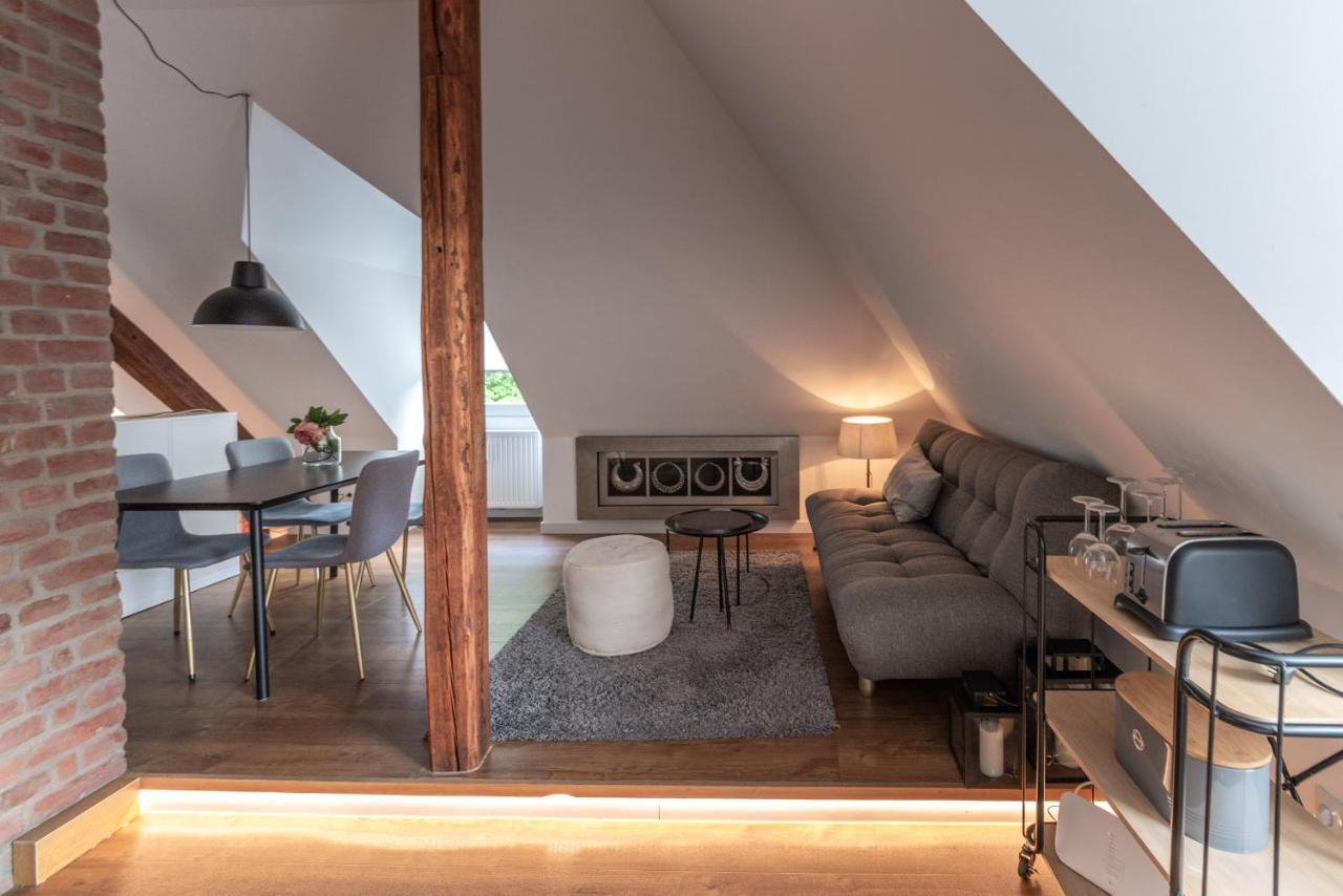 Design-Loft Und Apartments مولهايم ان الرور دير الغرفة الصورة